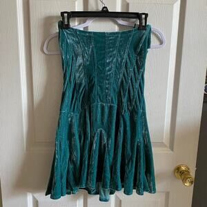 Urban outfitters velvet strapless dress